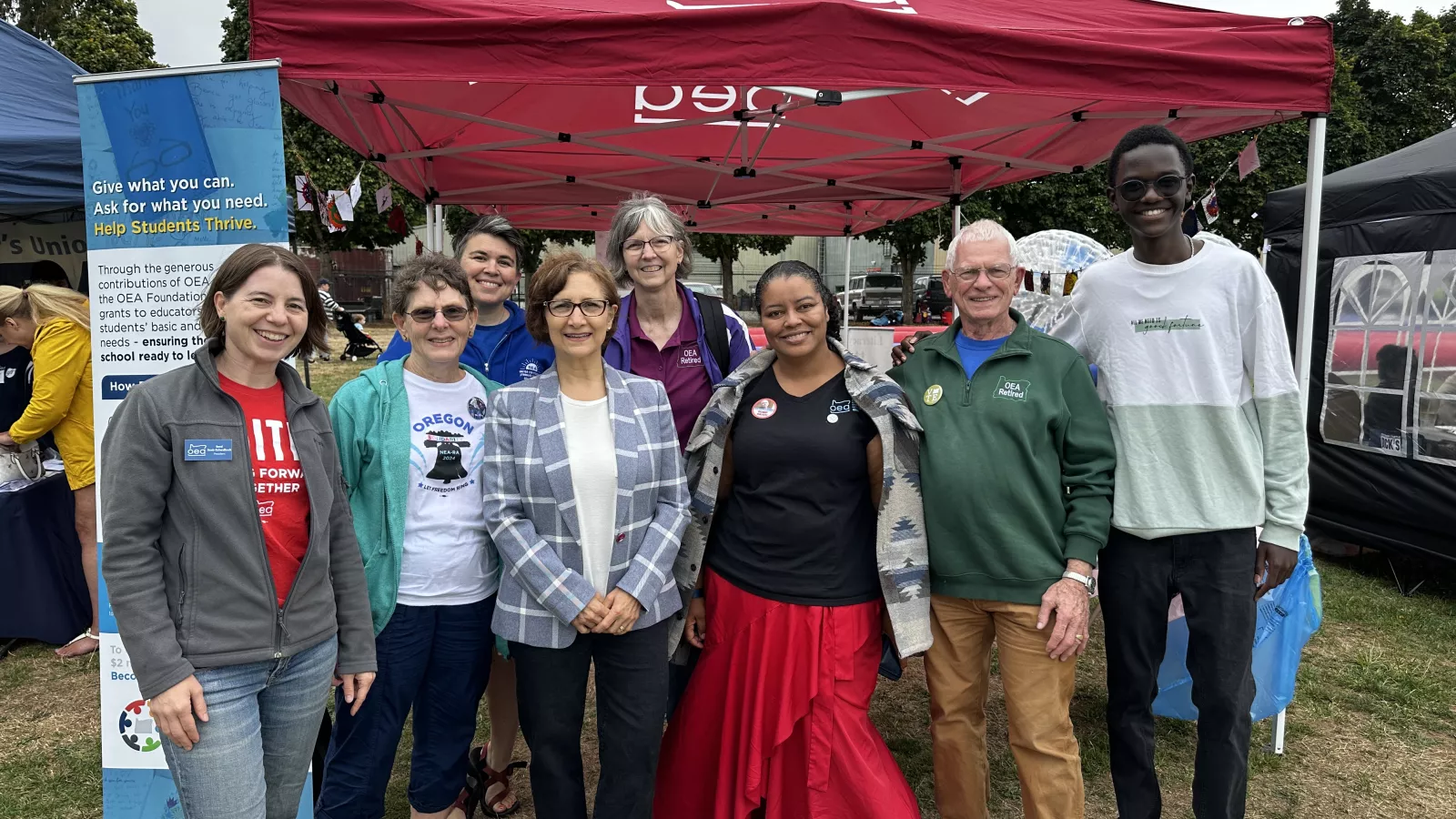 OEA Members and Congresswoman Suzanne Bonamici