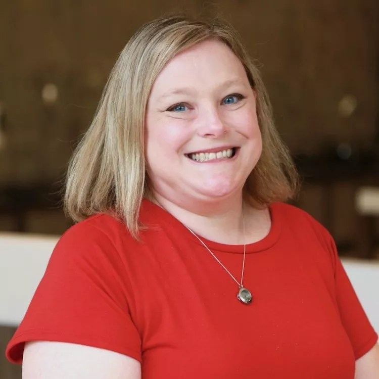 Headshot for Amy Harrison